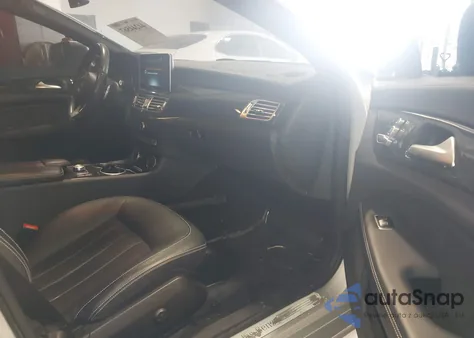 2015 Mercedes-Benz Cls 550 4Matic z USA, uszkodzony, nr VIN WDDLJ9BBXFA135041